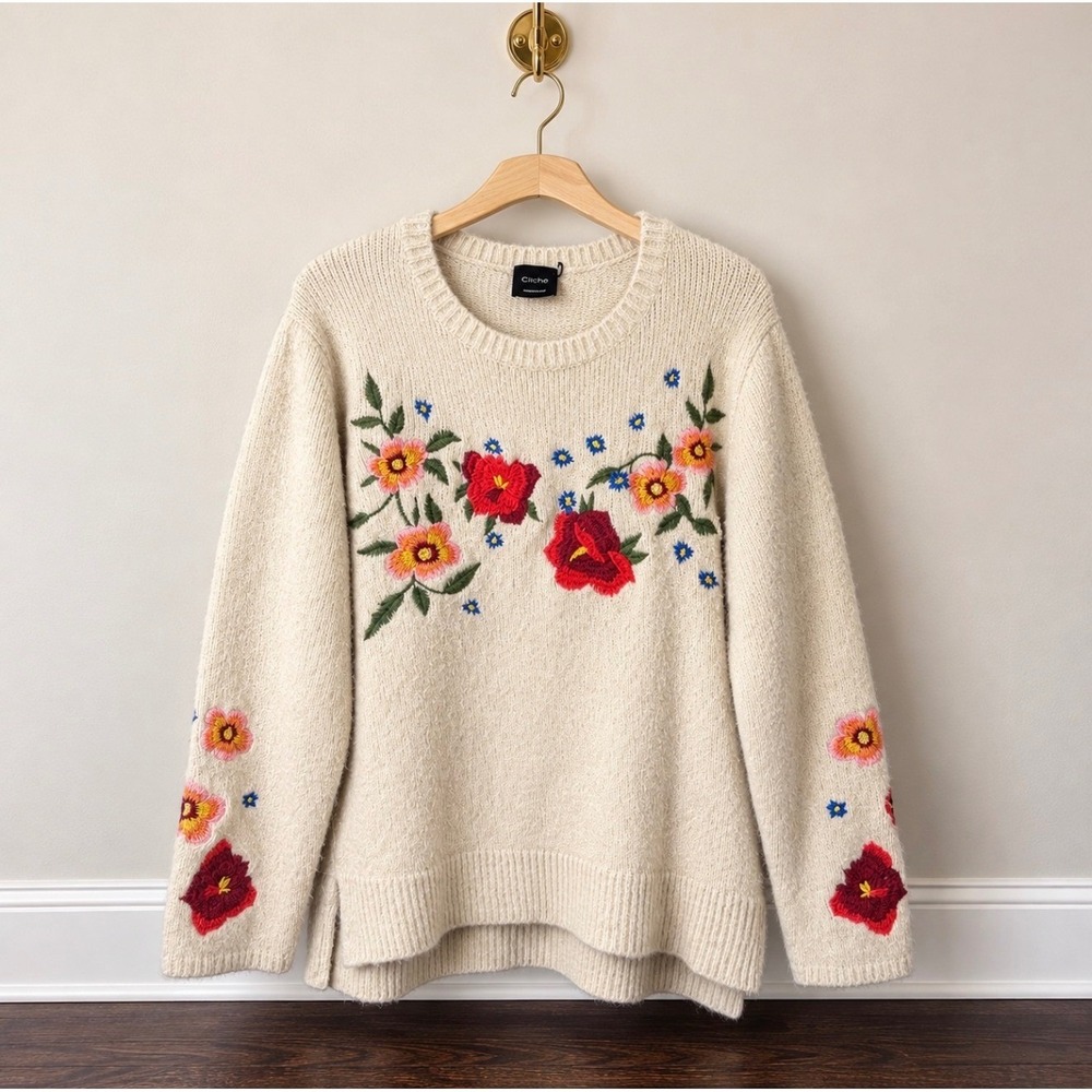 Cliche Woman Floral Embroidered Knit Sweater Cream 1X Plus Size Cottagecore